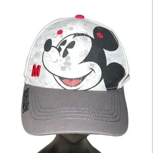 NWOT Disney Mickey Hat